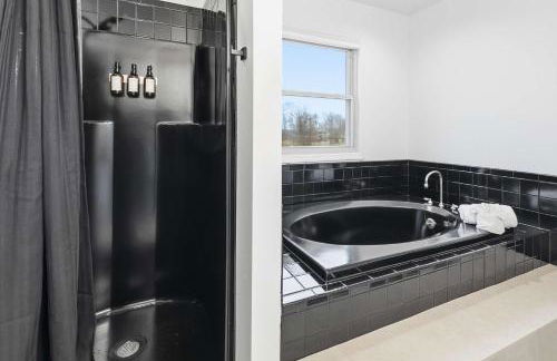 Luxury Home Near Grand Park and Wineries - Foto 44