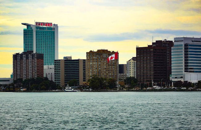 Downtown Detroit Loft - Fully equipped & Absolutely Gorgeous theme by RedAwning - Foto 14