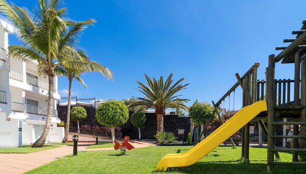 Plus Fariones Apartamentos - Foto 3