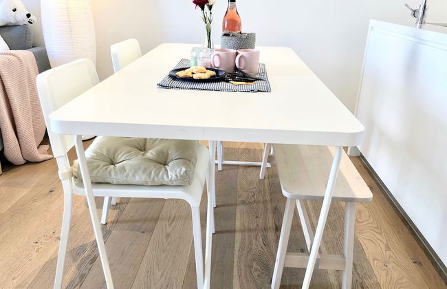 Deluxe and Brand New Lakeside Apartment - Foto 12