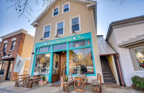 Family-Friendly Main St Gloucester Apt with Balcony! - Foto 1