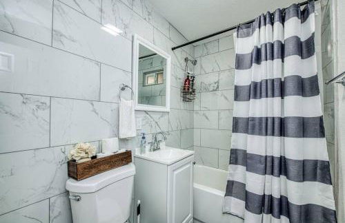 Fun City Haven Spacious Retreat in Fresno - Foto 30