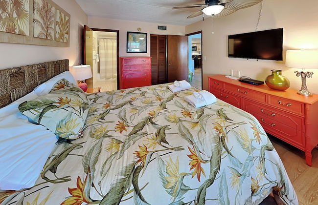 Daytona Beach Getaway #308 by Distinctive Beach Rentals - Photo 19