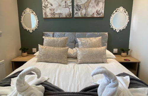 Group Contractor Stay 3 Bed House Bedford Parking WiFi - Foto 5