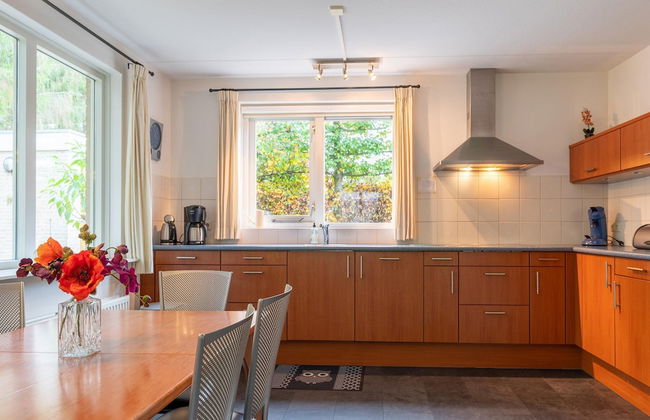 Free Holiday Home With big Garden - Photo 14