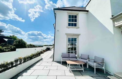 THE BOATHOUSE. The gateway to the Jurassic Coast - Photo 32