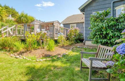 Beach Pines Bungalow by Avantstay Classic Cottage Steps to the Beach w/ Private Yard - Foto 7