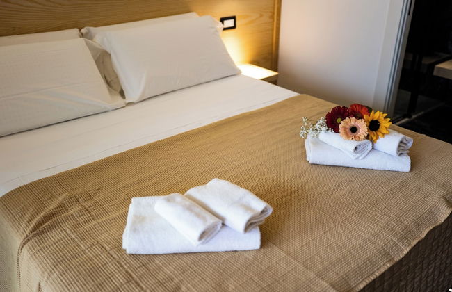 MIDDLE TOWN PALACE TROPEA - Foto 3