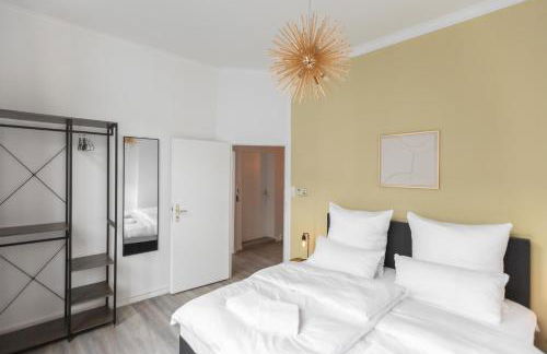 Bheaven I Golden Wave Premium Apartment - Photo 26