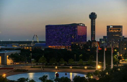 Luxury Downtown Loft Getaway with Gym, Pool, Game room - Foto 20