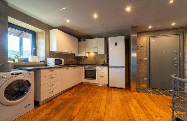 Petra Apartment in Civenna - Photo 12