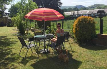 Vollie House with Hot Tub, Sauna & Log Burner - Foto 27