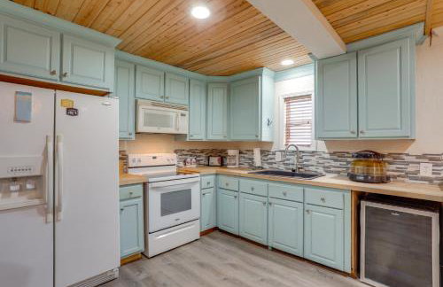 1 Mi to Festivals! Grand Isle Getaway w/ Deck - Foto 8