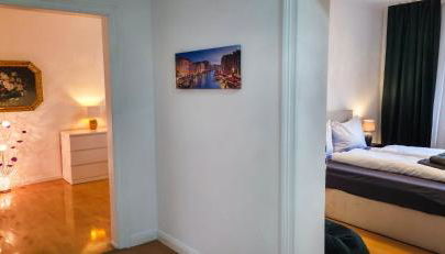 Premium Gruppen-Apartments in Gründerzeit-Villa mit Schlossblick und Parkplatz 16 Gäste - Foto 3