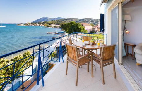 Salty Breeze - Photo 6