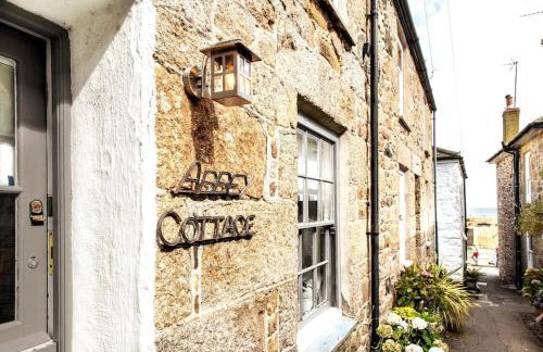 Abbey Cottage, Close to Mousehole Harbour - Photo 28