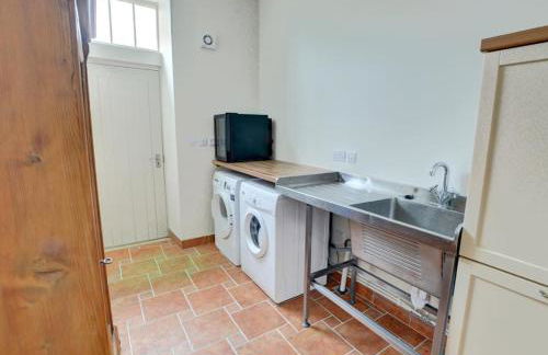 Clematis Cottage - Photo 11