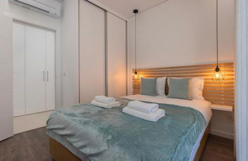 New Apartment by the Metro - Photo 5