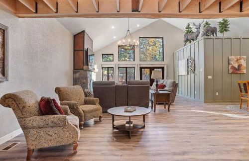 The Haven-Rustic Secluded Cabin - Foto 15