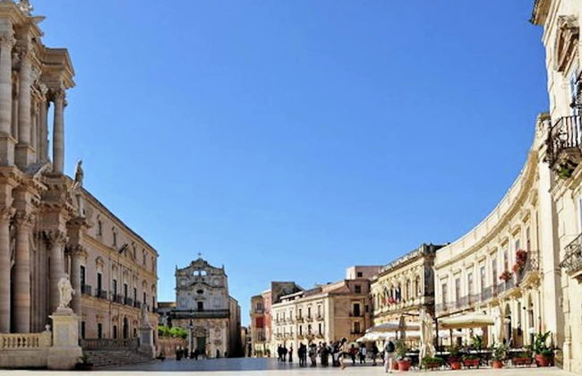 House With Panoramic Terrace, Near the Sea and the City of Syracuse - Foto 25
