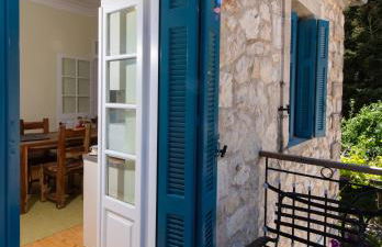 AV Suites - Maria - Photo 20