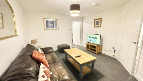 Folkestone Accommodation Large Home in Sandgate - Foto 3