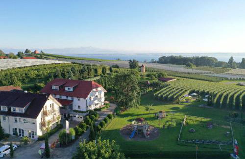 Obst- und Ferienhof Gomeringer - Foto 1