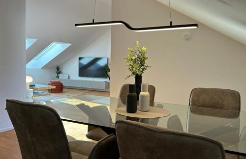 TrulySpace - Direkt am Rathausplatz, Dachterrasse mit Blick auf Perlachturm, Garage, Fahrstuhl - Foto 8