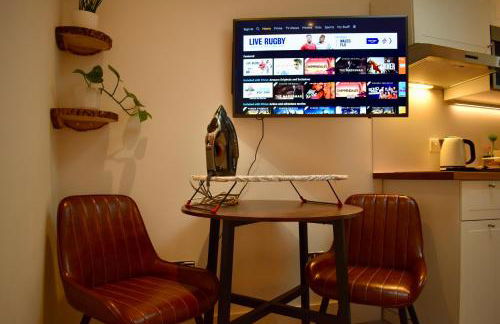 Stylish centrally-located studio with parking - Foto 4