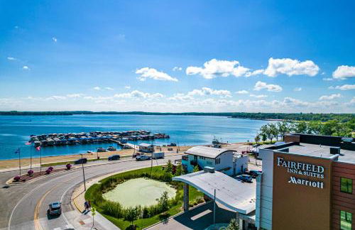 Starboard Point: Stunning Luxury Condo in the heart of DL! - Foto 49