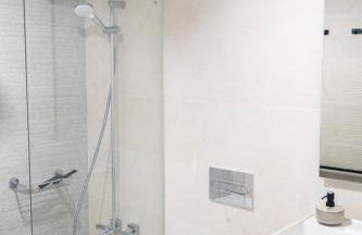 Beautiful Modern Town House - EDEN RESORT - Photo 16