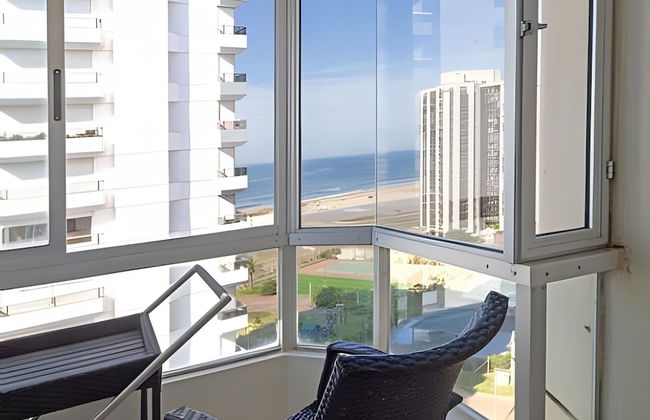 Oceana Suites Torre Marina - Photo 29