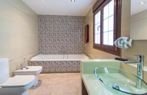 Villa near ibiza Town Sleeps 14 - Foto 26