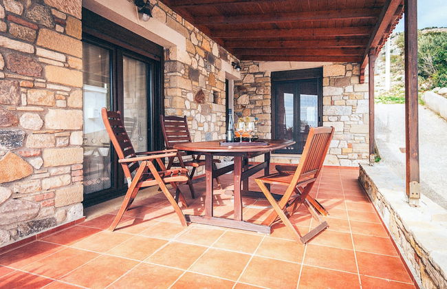 Beachfront Stone House - Samos Seaview Retreat - Foto 19