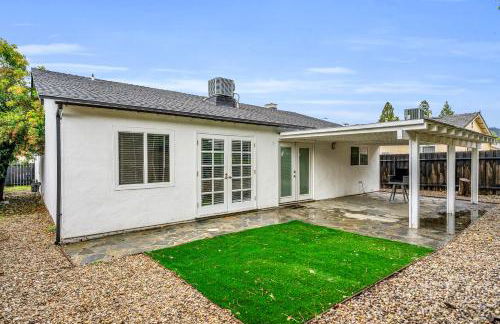 Sunny Simi Valley Valley 4BR 3BR LTR Modern Home Dedicated Work Place High Speed internet - Foto 27