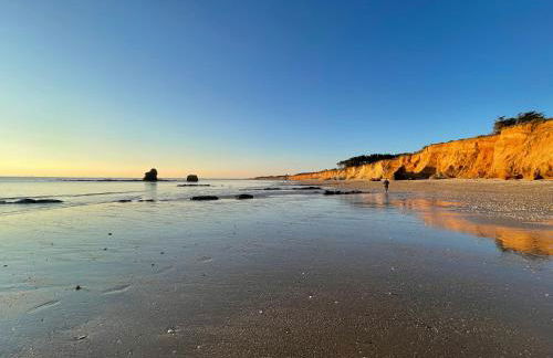 KerDesAmis - Tolles Ferienhaus in Strandnähe mit Sonnenterrasse, Boulebahn und großem Garten - Foto 18