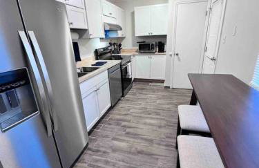 I-95 and Tanger Outlets. Pet Yes - Photo 27