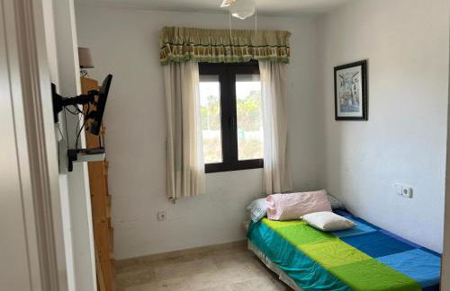 Apartamento en Orihuela Costa con Piscina - Foto 9