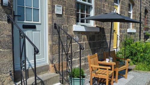 No 4 Embsay - Photo 2