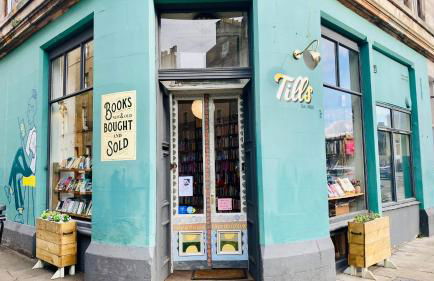 Stylish Apartment in Edinburgh 5 beds 3 Bedrooms - Photo 2