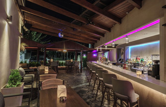 Axos Hotel - Foto 46