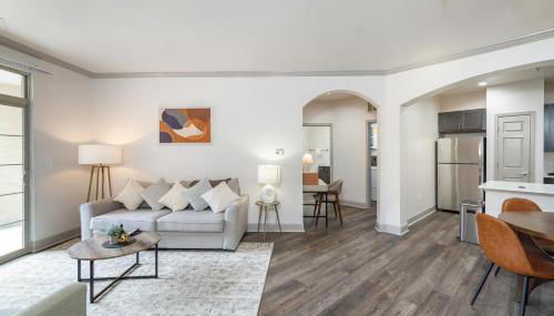 Landing Spectacular 2BD Clubhouse Gym - Photo 5, Other