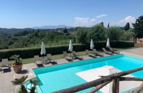 Incantevole borgo con piscine - Foto 25