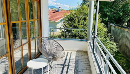Zentrales City Apartment, Penzberg, 2 Schlafzimmer, Balkon, Parkplatz - Foto 4