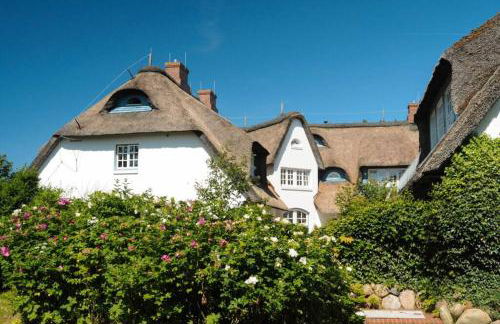 Gemütliche Wohnung unter Reet mit Pool und Sauna in Keitum - Photo 28