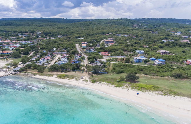 Beach Palm Villa - Photo 59