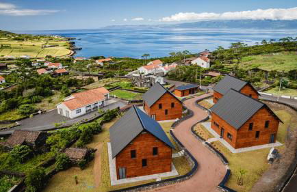 Cabanas do Pico 1A - Photo 11