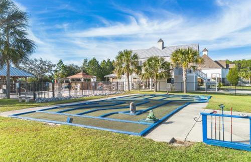 Waterfront Home with Pool by Next Step Property Management - Foto 3