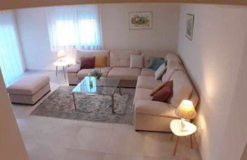 Valdebek Apartments with pool - Photo 27