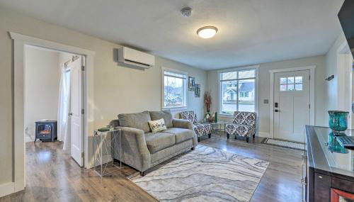 Port Angeles Retreat - 1 Mi to Downtown! - Foto 3